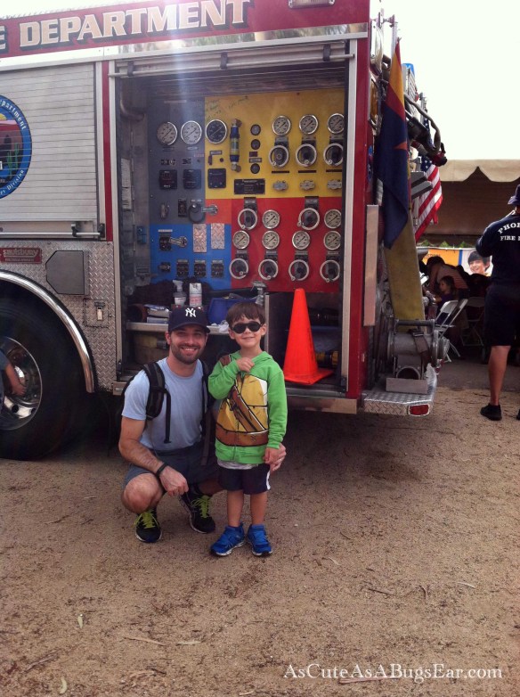 blizzard-at-the-zoo-fire-truck